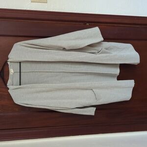 Donni. Light Gray Long Sleeve Ribbed Long Length Cardigan